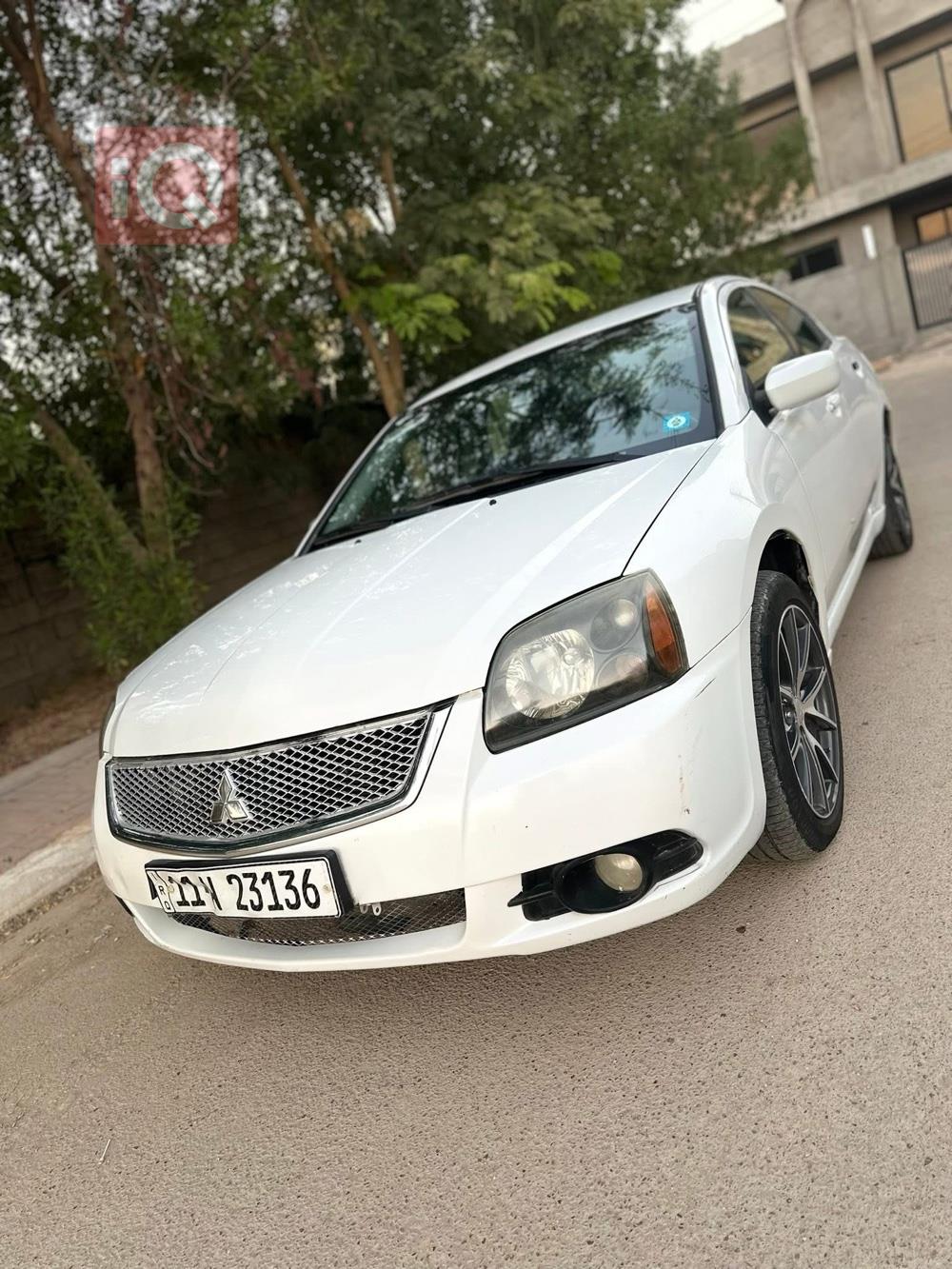 ميتسوبيشي جالنت